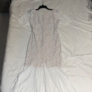 I can’t resist white lace midi dress